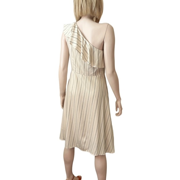 Ann Taylor One Shoulder Dress 100% Rayon Fluttery Ruffled Neckline - Picture 8 of 13